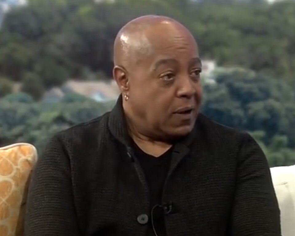 Peabo Bryson, balladeer, lengendary R&B singer